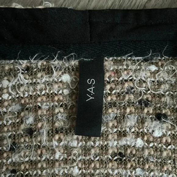 🔥Y.A.S.🔥 | Nude, black and white speckled wool blend knit cardigan - Picture 5 of 13